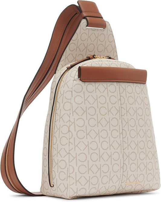 Calvin Klein Myra Convertible: Mochila y Bandolera 2-en-1 en Monograma