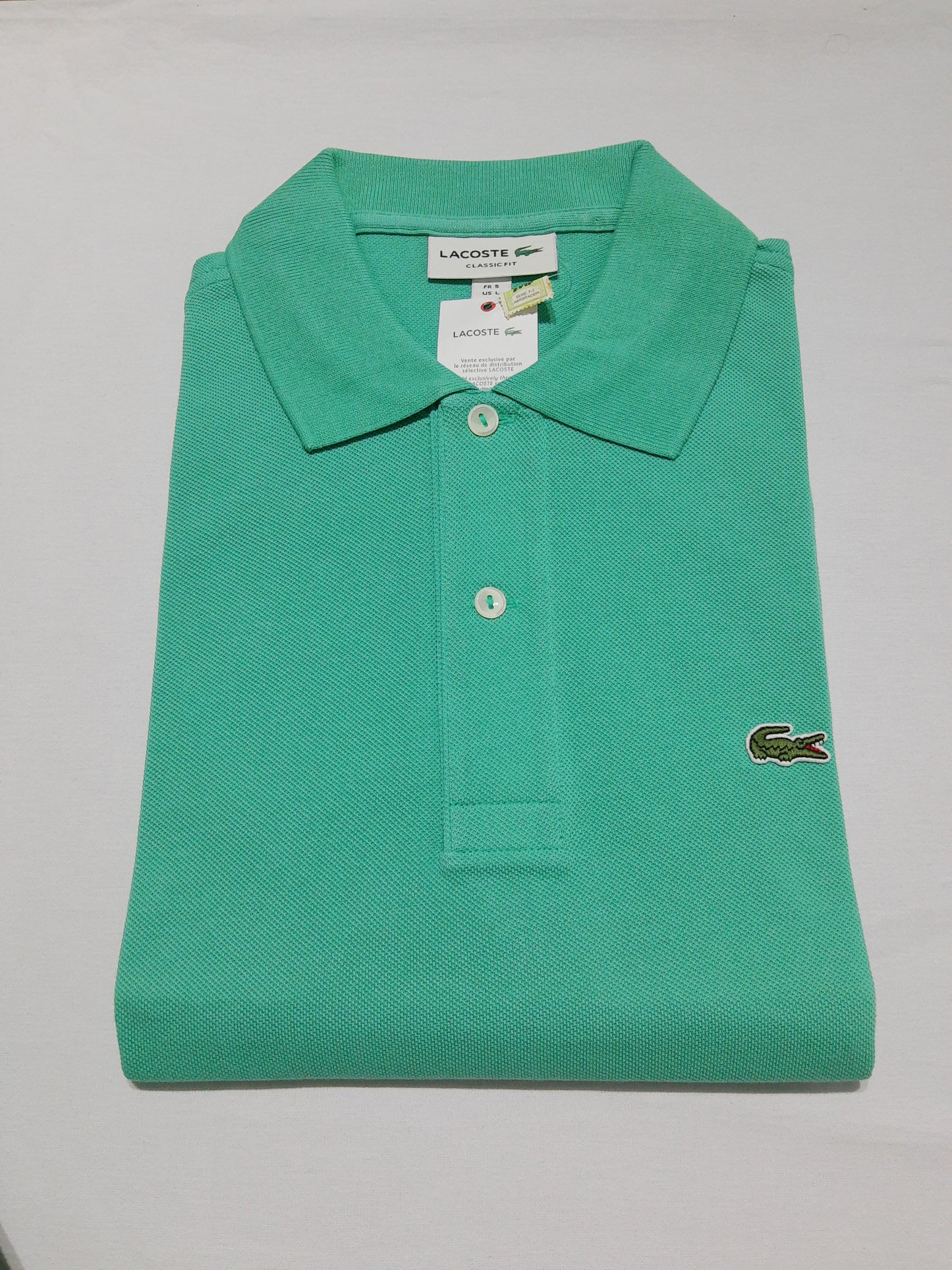 Polo Lacoste Classic Fit – Edición Verde Claro